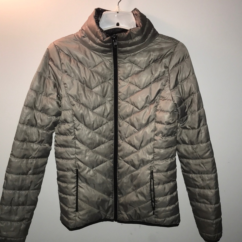 SO Reversible Puffer Jacket
